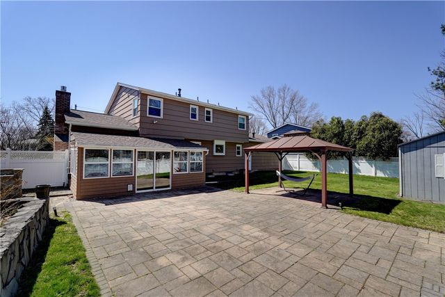 110 True Hickory Drive, Greece, NY 14615