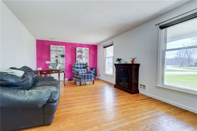 110 True Hickory Drive, Greece, NY 14615