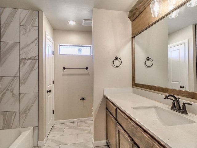 11737 Ward Road, Edmond, OK 73034
