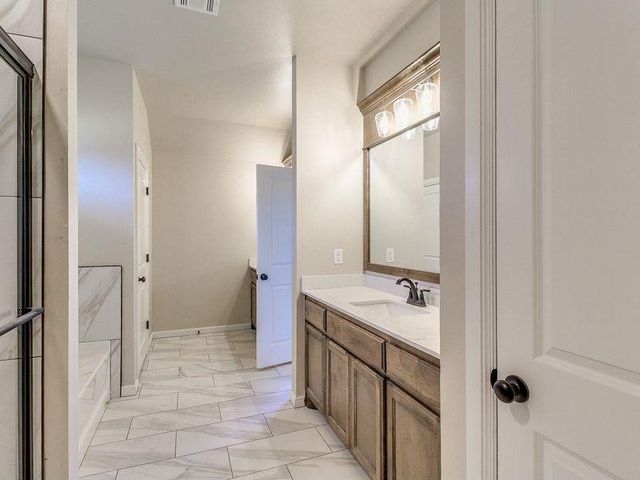 11737 Ward Road, Edmond, OK 73034