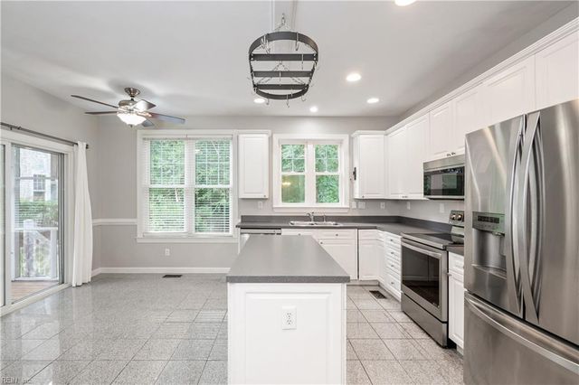 108 Marina RCH, Chesapeake, VA 23320