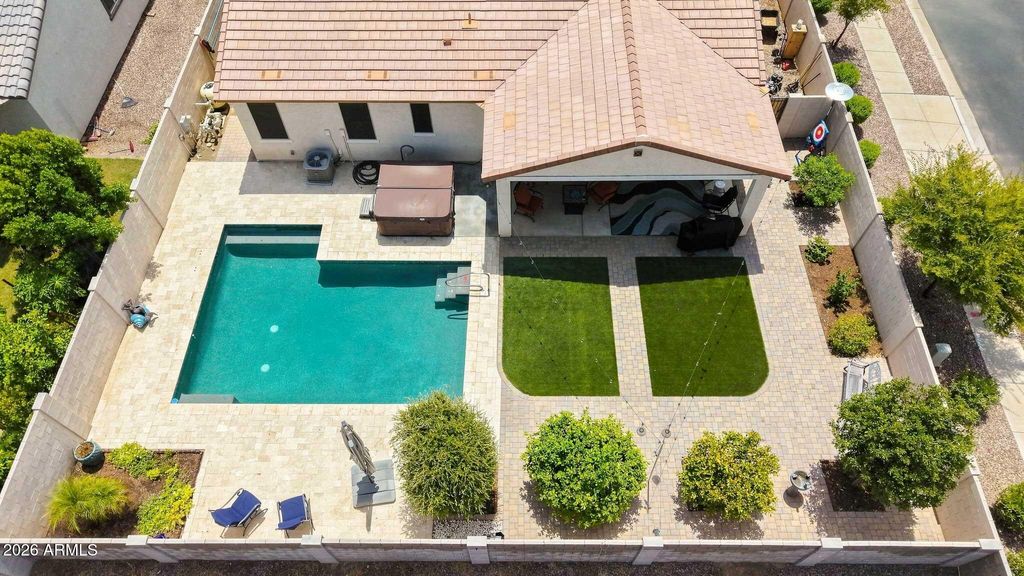 11444 W Edgement Avenue, Avondale, AZ 85392 — exterior