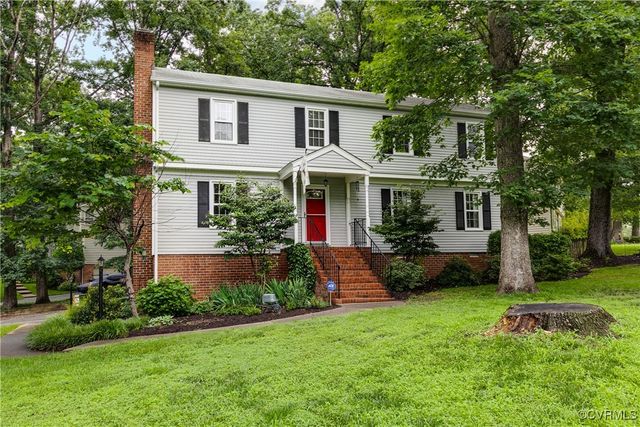 2133 Williamstowne Dr, North Chesterfield, VA 23235