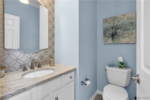 7374 Graydon Drive, Wheatfield, NY 14120