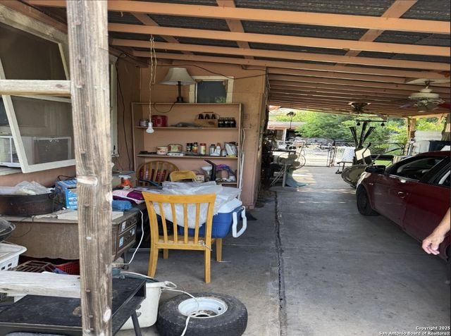 545 Cottonwood, San Antonio, TX 78225