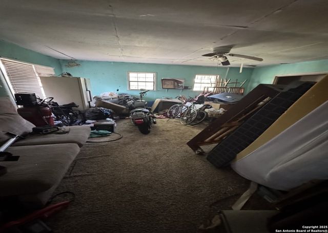 545 Cottonwood, San Antonio, TX 78225