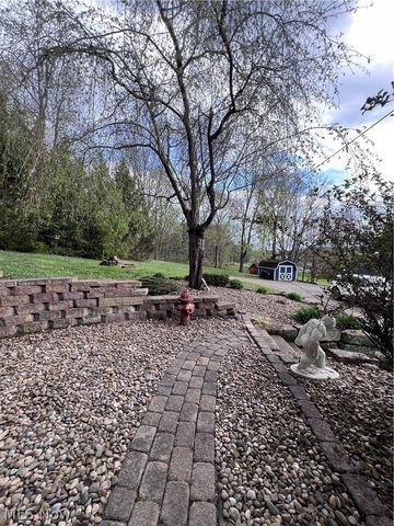 3359 Schneiders Crossing Road NW, Dover, OH 44622