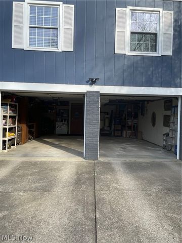 3359 Schneiders Crossing Road NW, Dover, OH 44622