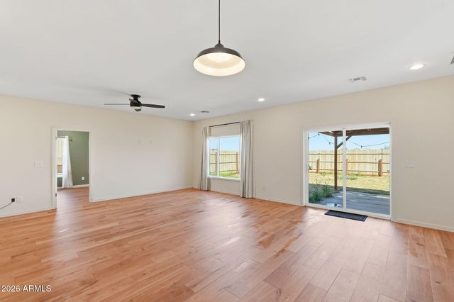 1289 S OAK Road, Maricopa, AZ 85139