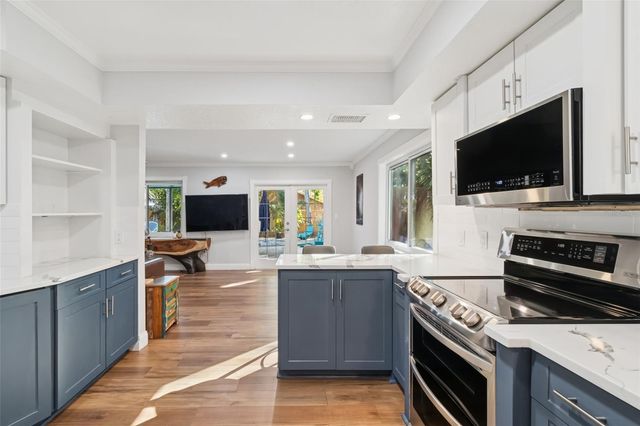 9545 135TH STREET, Seminole, FL 33776