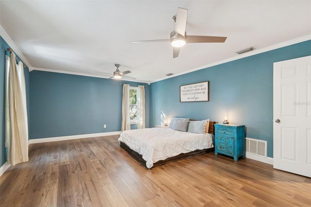 9545 135TH STREET, Seminole, FL 33776