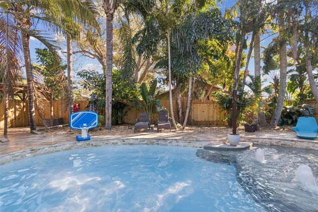 9545 135TH STREET, Seminole, FL 33776