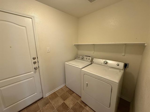 828 Oatmeal DR, Pflugerville, TX 78660