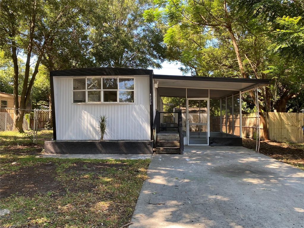 4235 MEMPHIS AVENUE, New Port Richey, FL 34652