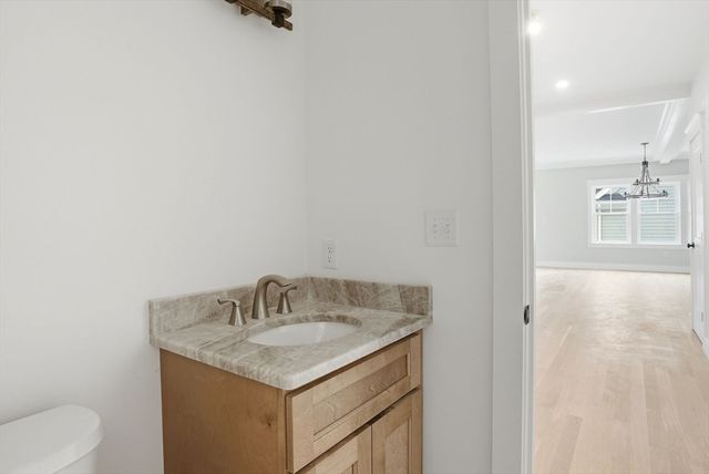 4 Fieldstone Farm Way, Duxbury, MA 02332