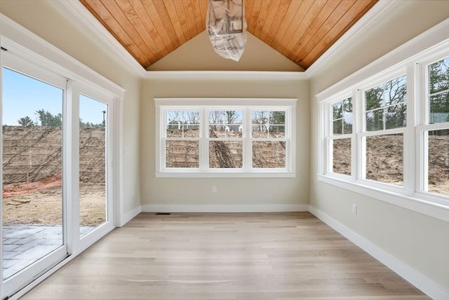 4 Fieldstone Farm Way, Duxbury, MA 02332