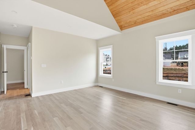 4 Fieldstone Farm Way, Duxbury, MA 02332