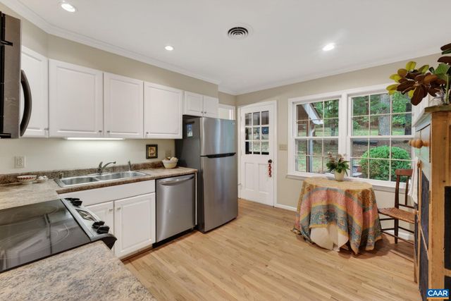 2680 MERIWETHER DR, Charlottesville, VA 22901