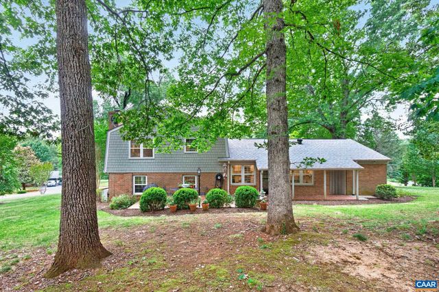 2680 MERIWETHER DR, Charlottesville, VA 22901