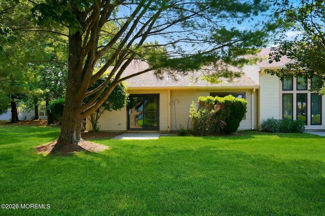 7 Riva Boulevard, Brick, NJ 08723