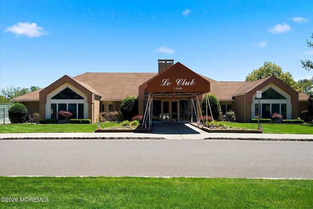 7 Riva Boulevard, Brick, NJ 08723