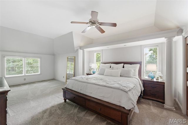 1107 N Oxfordshire Lane, Edwardsville, IL 62025