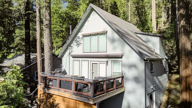 22437 Robin Hood, Tuolumne, CA 95383