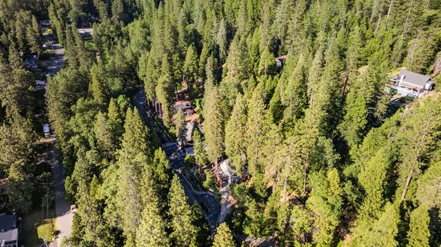 22437 Robin Hood, Tuolumne, CA 95383