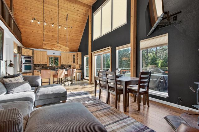 22437 Robin Hood, Tuolumne, CA 95383
