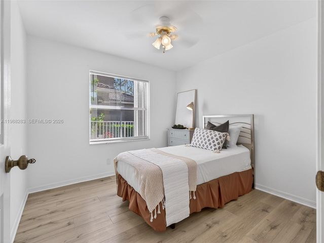 4317 SE Willow Ridge Dr, Weston, FL 33331