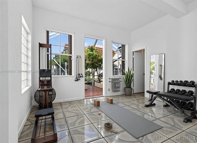 4317 SE Willow Ridge Dr, Weston, FL 33331