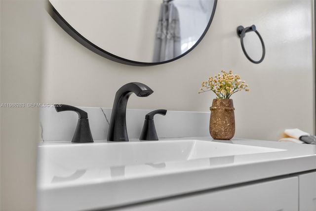 4317 SE Willow Ridge Dr, Weston, FL 33331