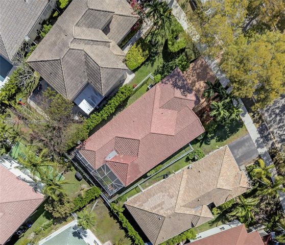 4317 SE Willow Ridge Dr, Weston, FL 33331