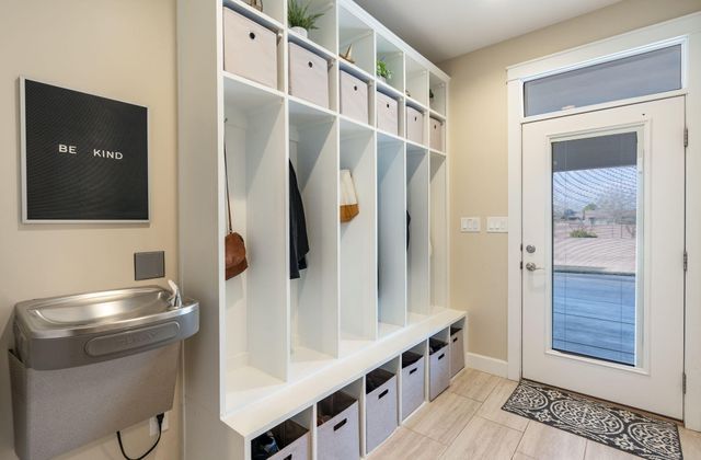 1613 23rd Avenue SE, Albuquerque, NM 87124