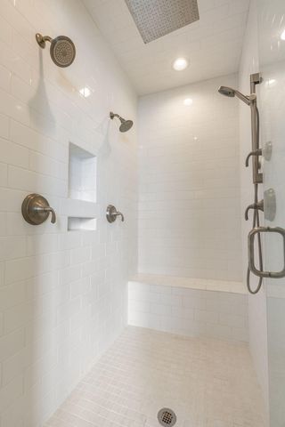 1613 23rd Avenue SE, Albuquerque, NM 87124