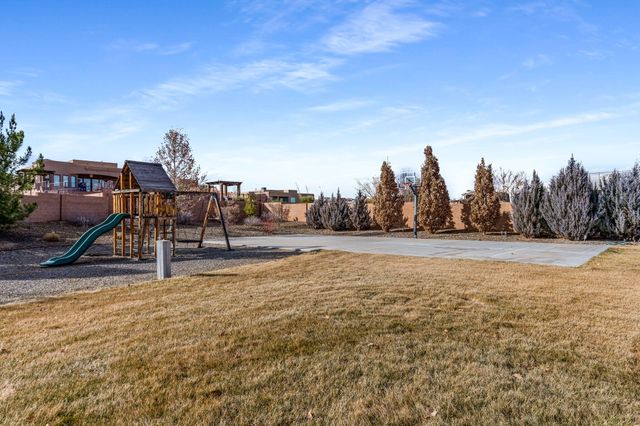 1613 23rd Avenue SE, Albuquerque, NM 87124