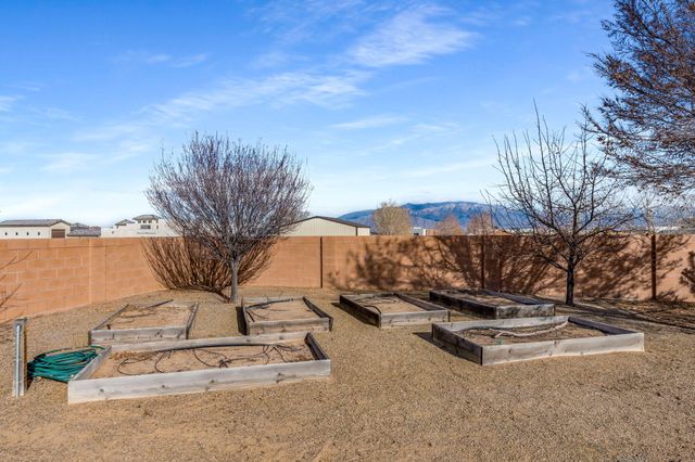 1613 23rd Avenue SE, Albuquerque, NM 87124