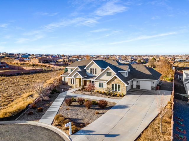 1613 23rd Avenue SE, Albuquerque, NM 87124