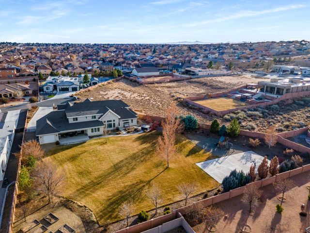 1613 23rd Avenue SE, Albuquerque, NM 87124