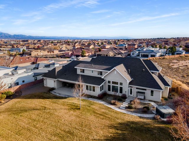 1613 23rd Avenue SE, Albuquerque, NM 87124