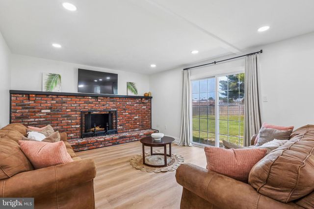 42 HAINES DR, Sewell, NJ 08080