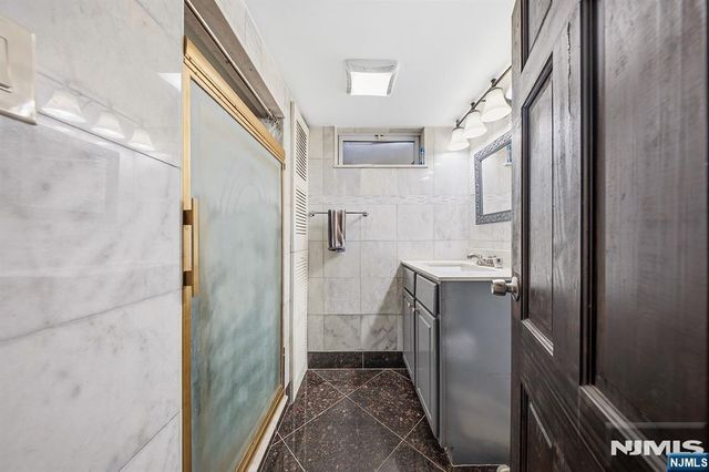 184 Leo Place, Union, NJ 07083