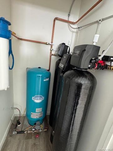 11 Alexandra Matthews Road B, Wallkill, NY 12589