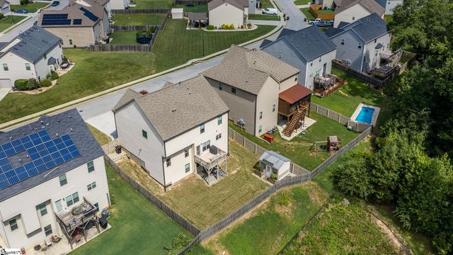 108 Winespring Place, Simpsonville, SC 29681