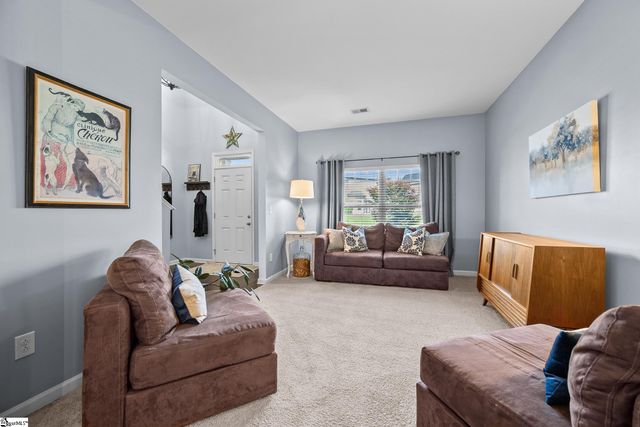 108 Winespring Place, Simpsonville, SC 29681