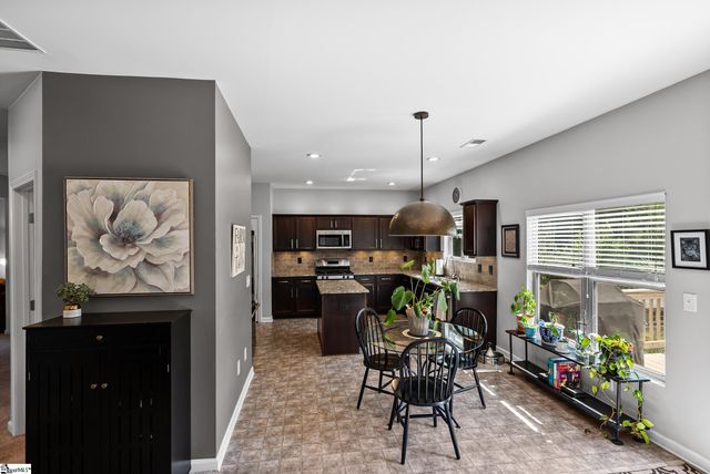 108 Winespring Place, Simpsonville, SC 29681