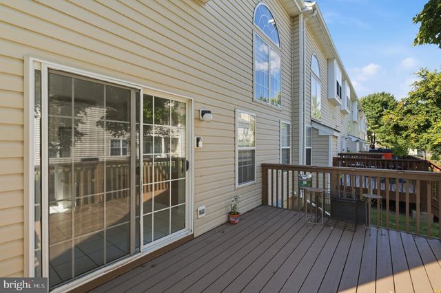 8607 NORMANDY DR, Mt Laurel, NJ 08054
