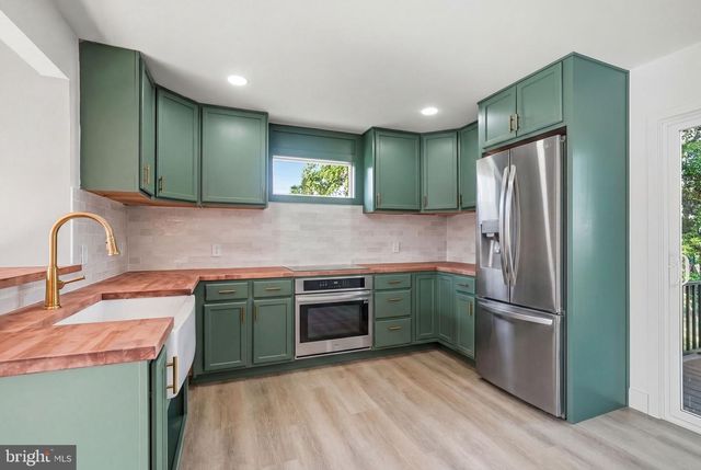 106 N LINCOLN AVE, National Park, NJ 08063