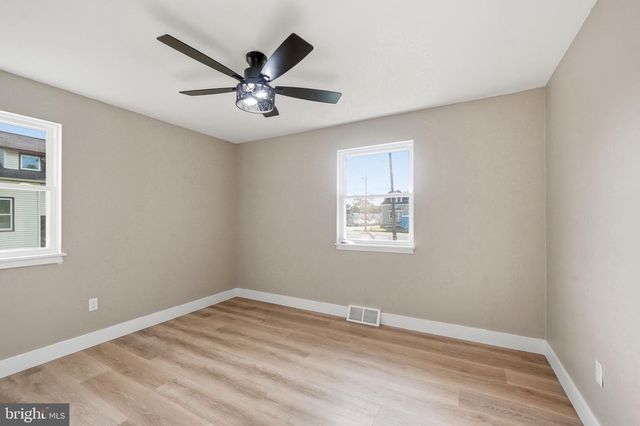 106 N LINCOLN AVE, National Park, NJ 08063