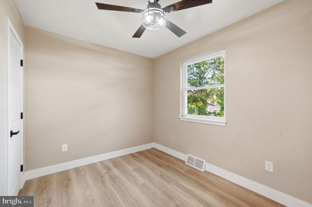 106 N LINCOLN AVE, National Park, NJ 08063